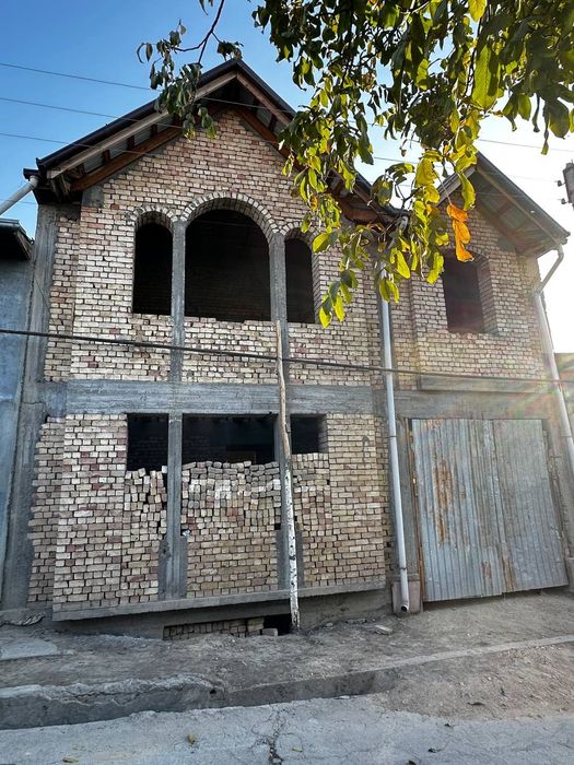 Uchaska sotiladi ibn sinoda