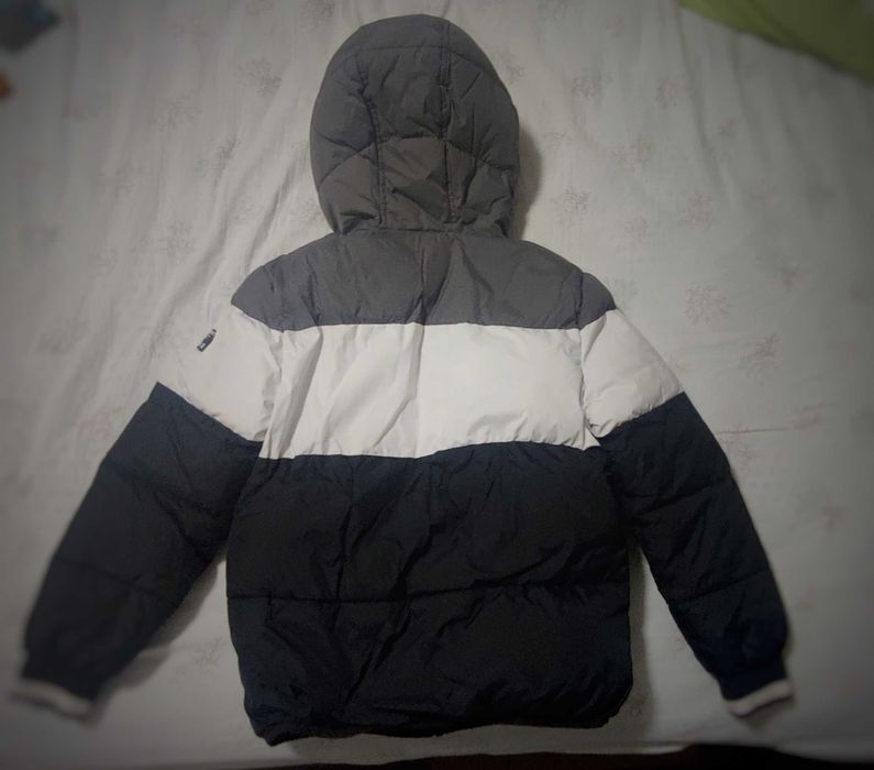 Детско двулицево зимно яке размер 134