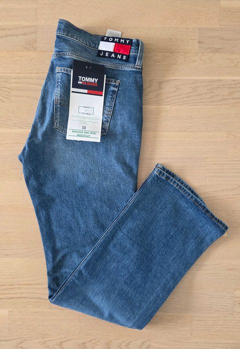 Blugi Tommy Hilfiger bootcut masura W34 L32. Originali