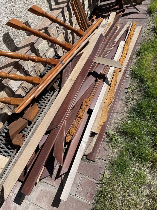 Доски , двери , деревяшки