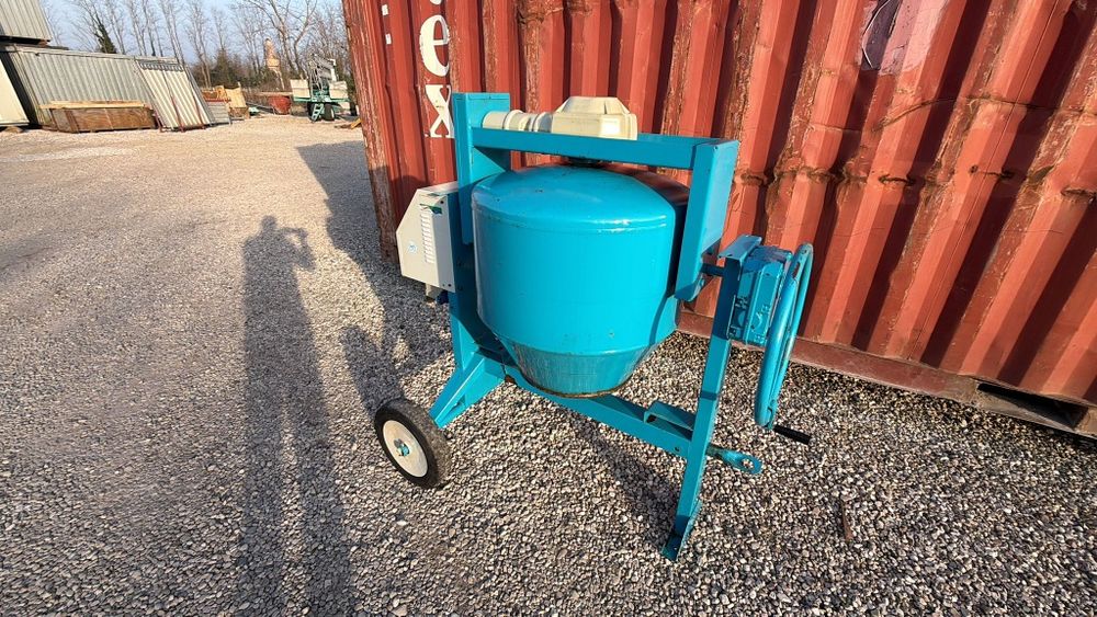 Betoniera electrica Polieri 250l