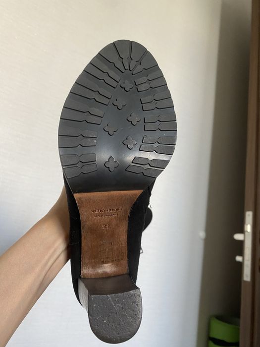 Зимние ботинки, фактически новые