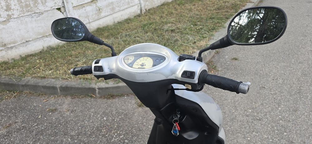 Scouter  Pegasus / 2004/ 125Cm/ pornire la buton / 3 chei si cutie/