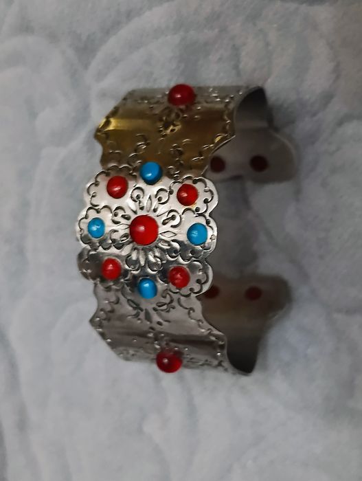 Продам украшение