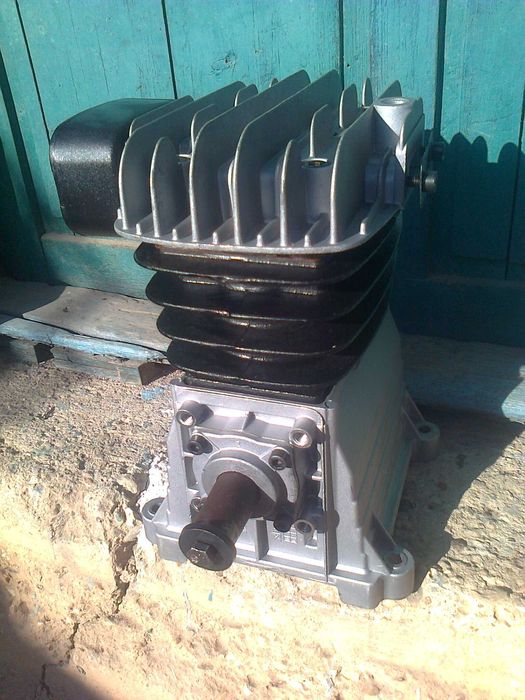 Компресорна глава NUAIR B2800, 1.5 kW, 255 л/мин, 10 бара