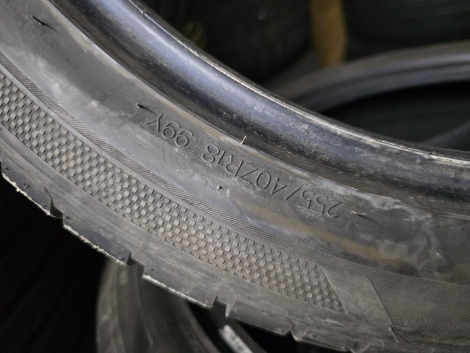 2бр Летни гуми 255 40 18 - Hankook