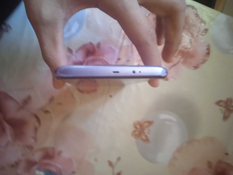 Redmi not9T telefon holati yaxshi hotirasi 4/64 telefon abmen qilinadi