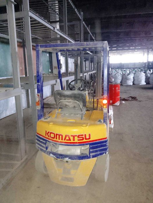 Погрузчик komatsu