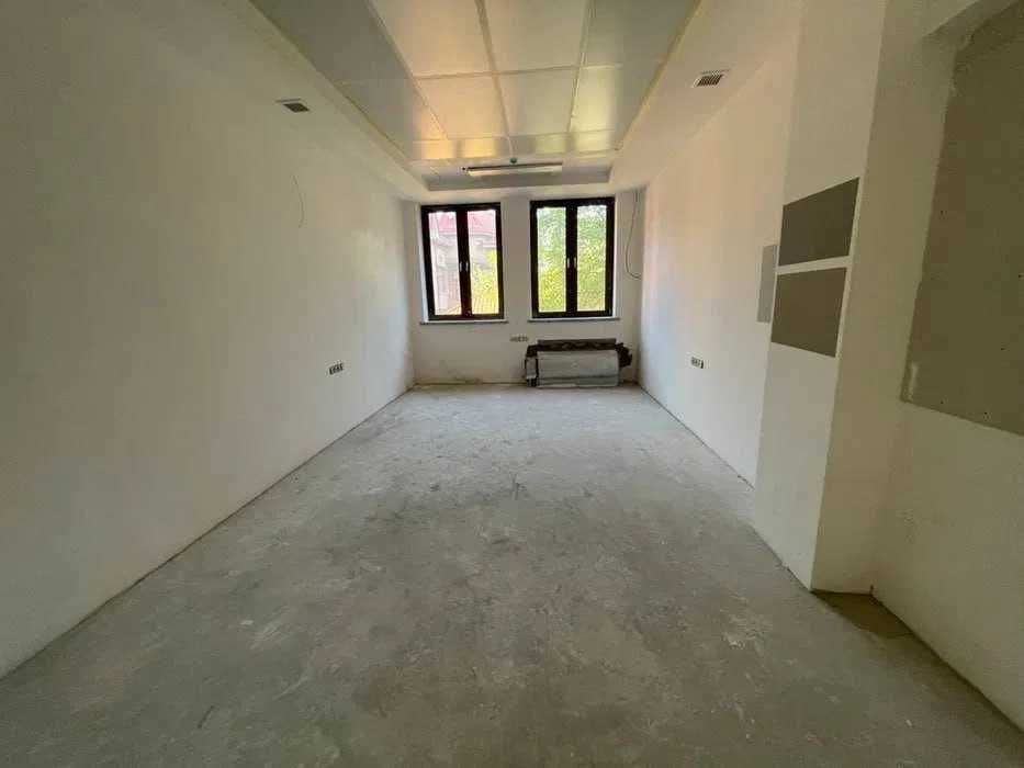 Сдаётся Здания Ориентир: парк Бабур  2500м2