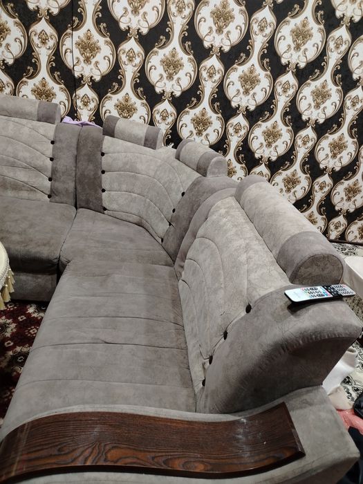 Faqat ugalok mebeli sotiladi 1mln