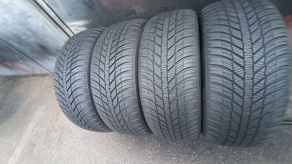 215/55/17 Nexen Дот 2423
