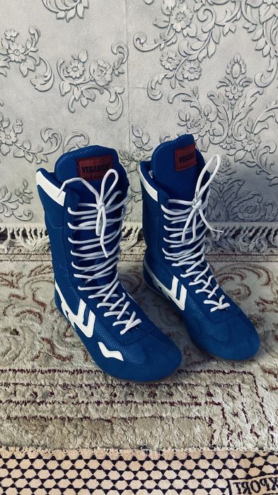 Продоетса боксерка vegastra