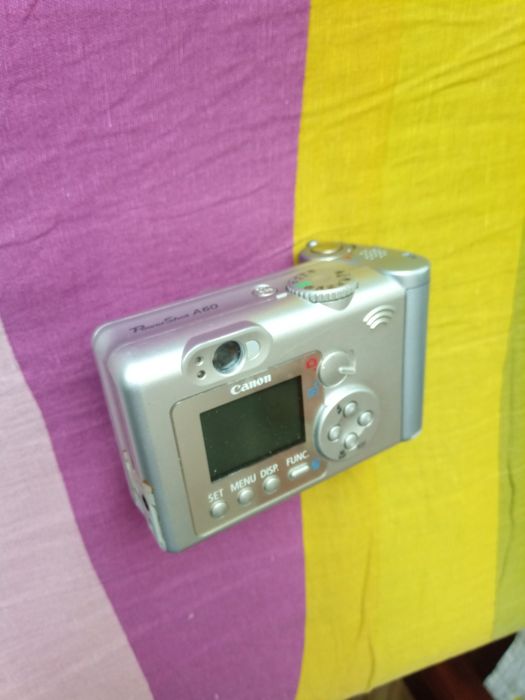 Цифров фотоапарат 10 лв