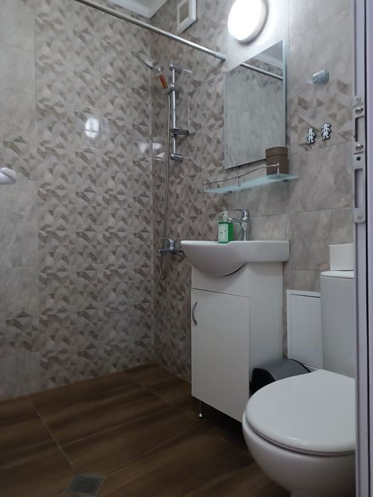 Давам двустаен апартамент под наем