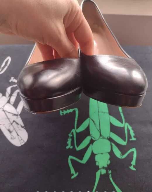 Страхотни обувки естесвена кожа -BOSS i Margit Brandt Copenhagen