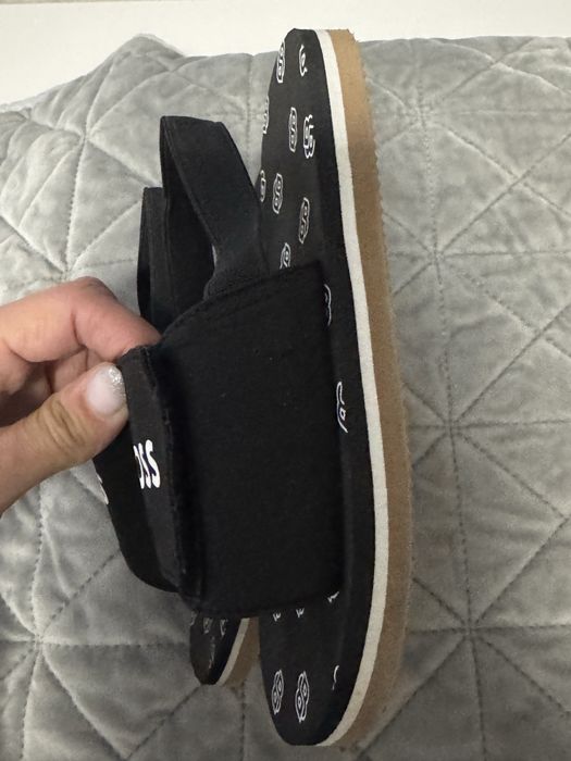 Сандали/джапанки Boss 27 номер