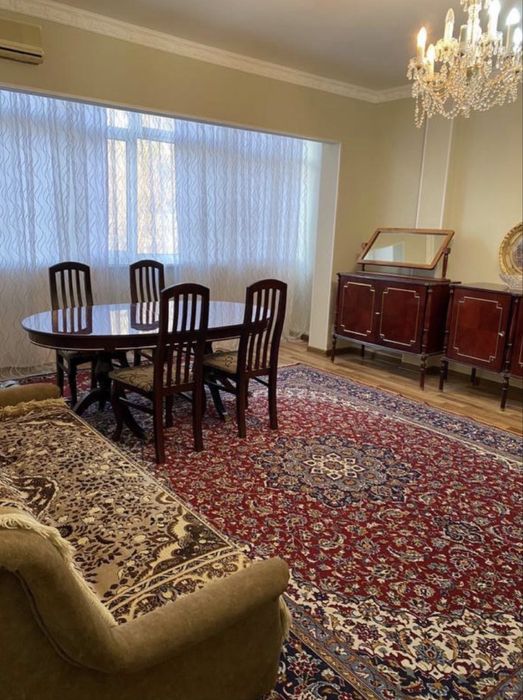 Сдаётся 3-комнатная квартира в центре — С. Азимов, после ремонта