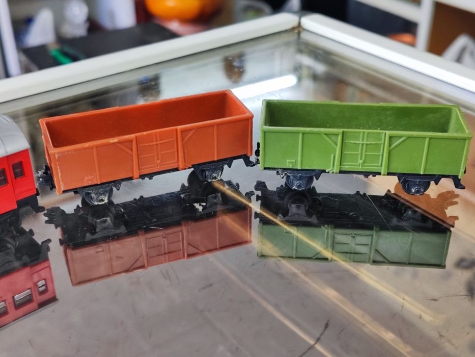 Влак влакче и вагони siku