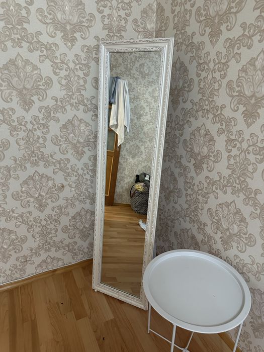 Продам зеркало напольное