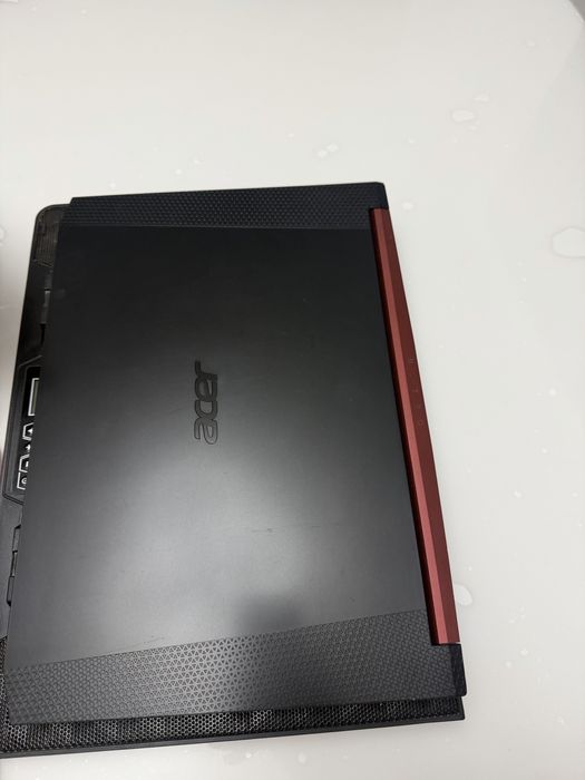 Acer nitro 5 i7 generatia 9 rtx 1650