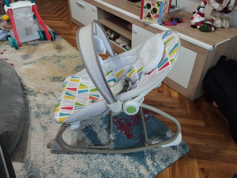 Музикален шезлонг chipolino dolce