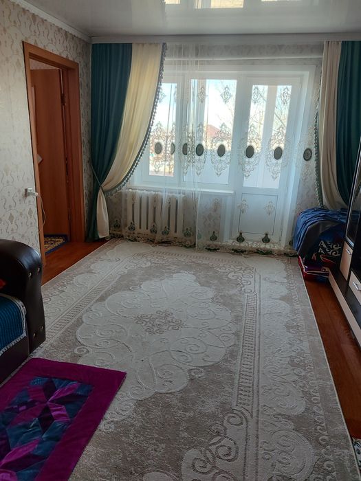 Продам двух комнатную квартиру