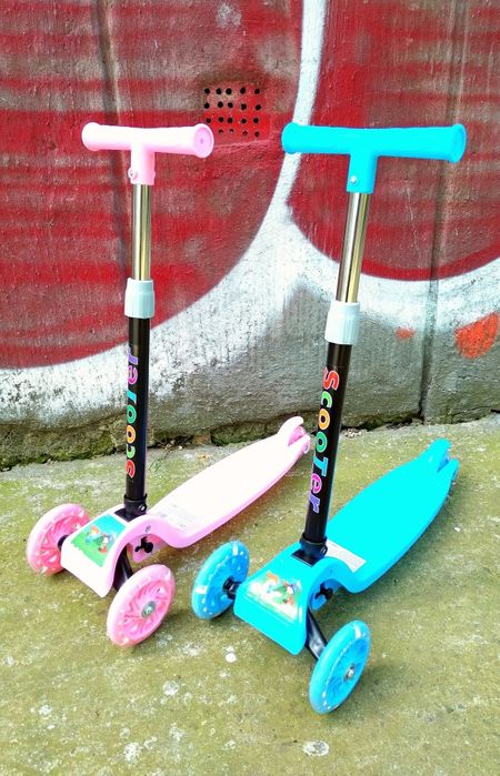 Trotineta/pliabilă/ 3+ ani