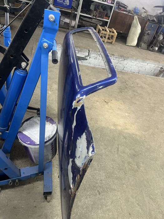 Продам капот от Ауди 80 Б4