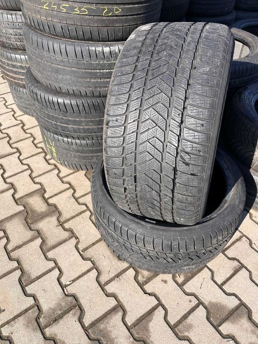 315 30 21 Anvelope Iarna Pirelli SottoZero 3
