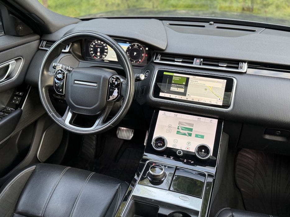 Range Rover VELAR 2019 2.0d 180cp R-Dynamic Panorama/FullLed/Meridian/Camere360"/Line&SideAsist/BordPLASMA