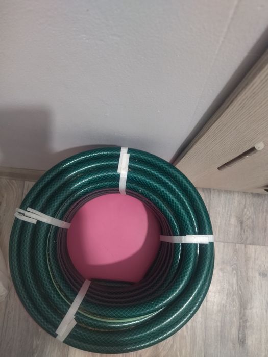Продам шланг поливочный