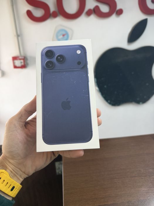 Vand Iphone 17 Pro Max 256Gb Deep Blue Nou(Sigilat)