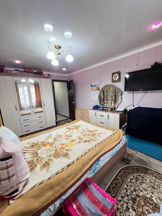 Продам 2 комнатную квартиру