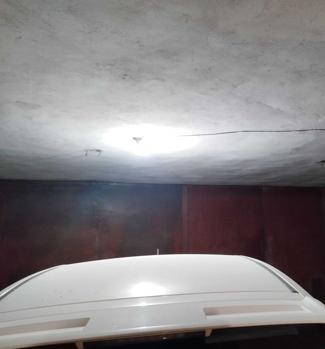 Гараж под НАЕМ в ЦЕНТЪР - 22 kW ел.станция - гр. Ловеч
