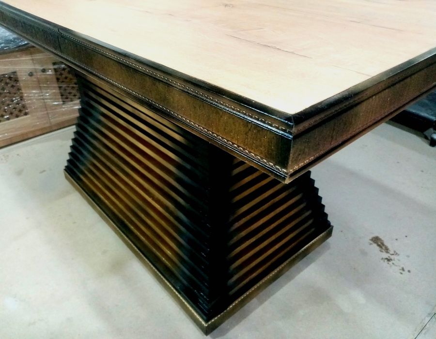 Продам новый стол!