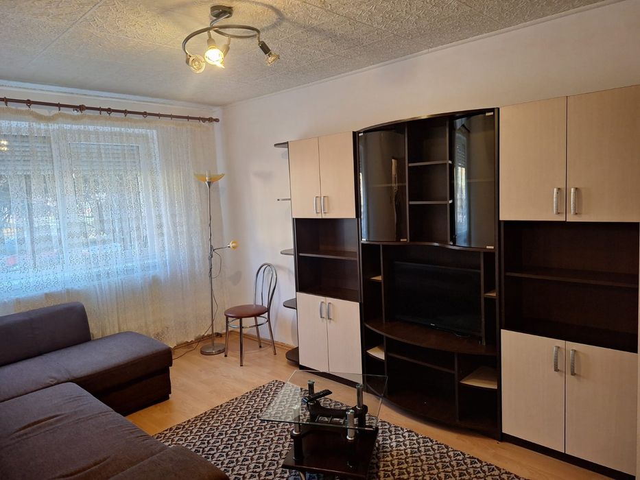 Închiriez apartament 2 camere