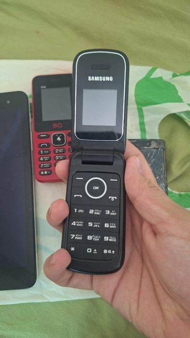 Телефоные запчасти