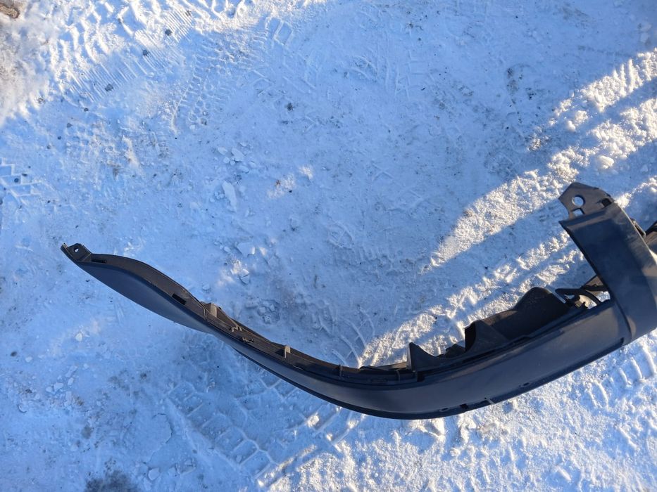 Вампер подкрильник