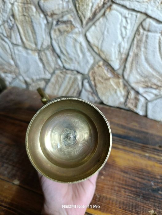 Стара бронзова кана