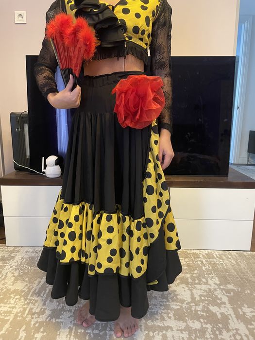 Танцевальные костюмы для девочек