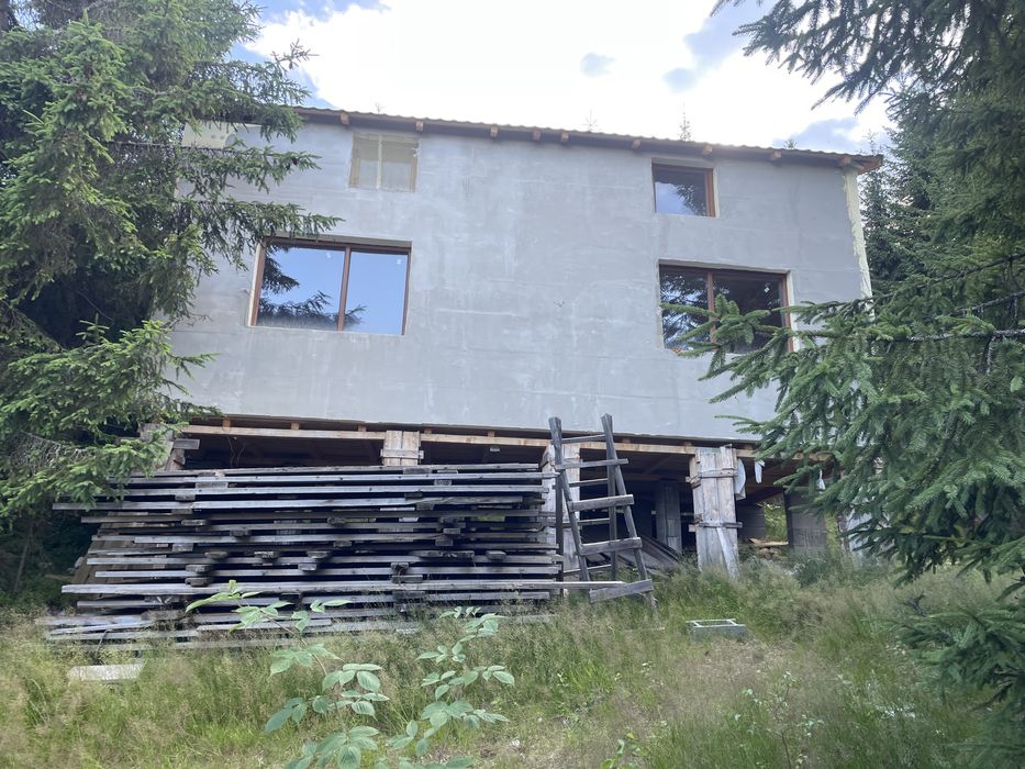 Vand cabana Muntele Baisorii Urgent!