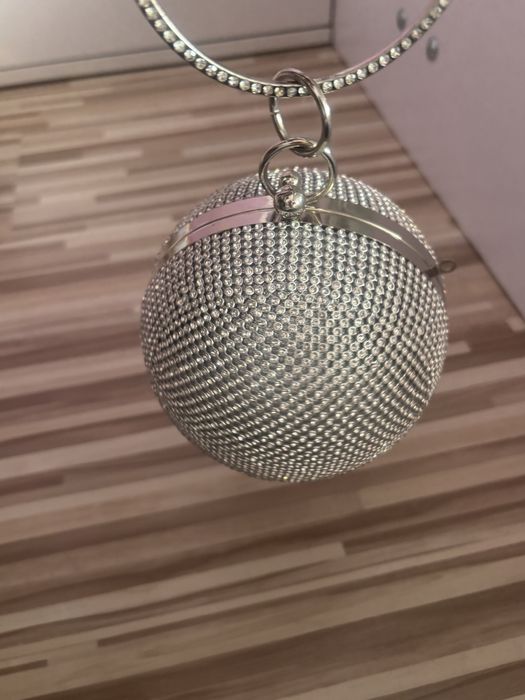 Официални чанти различни цветове