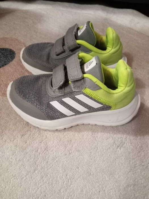 Маратонки Adidas