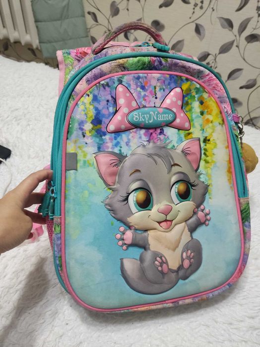 Рюкзак школьный для девочки 1-4 кл