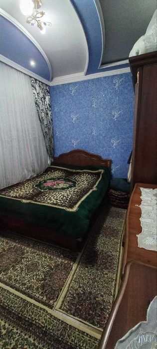 Toshkent shahar Olmazor tumanida hovli sotiladi