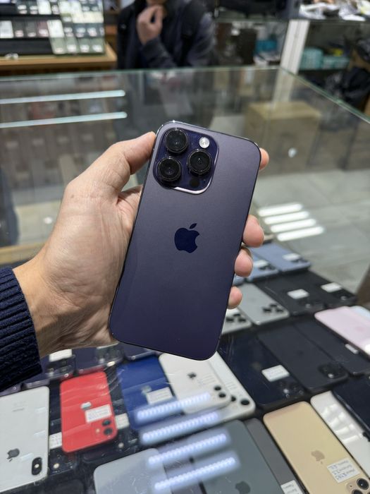 Iphone 14 pro karopka bor