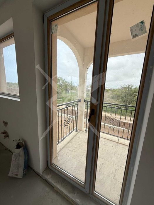 Продава се Многостаен апартамент в Несебър - 168 кв.м за 1250 €/кв.м - Снимка #2