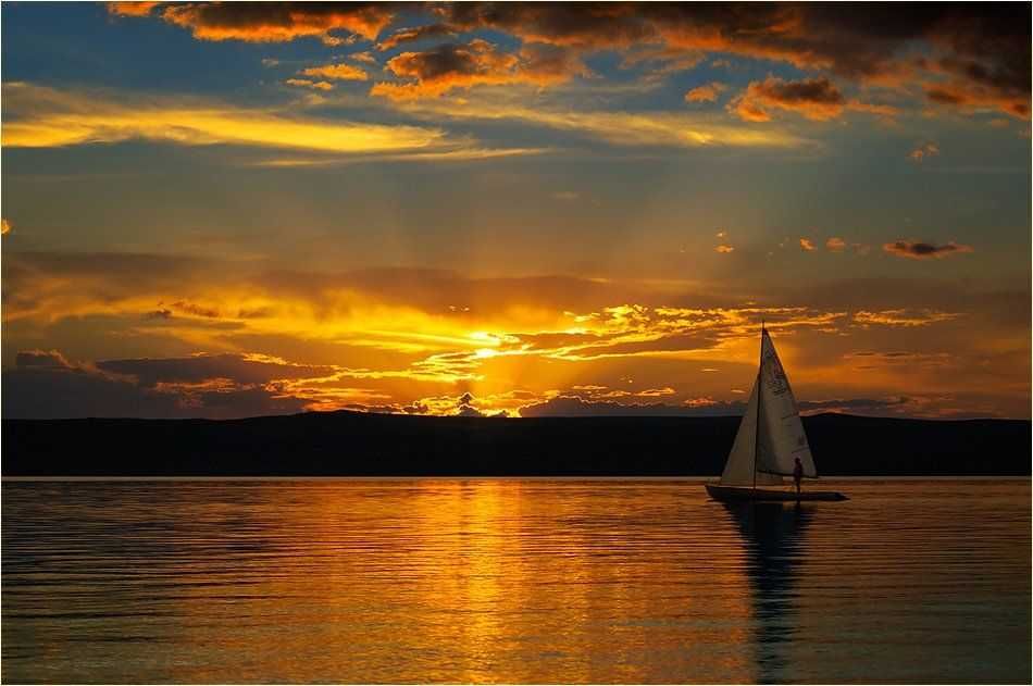 Продам Фотоаппарат Nikon D70 !