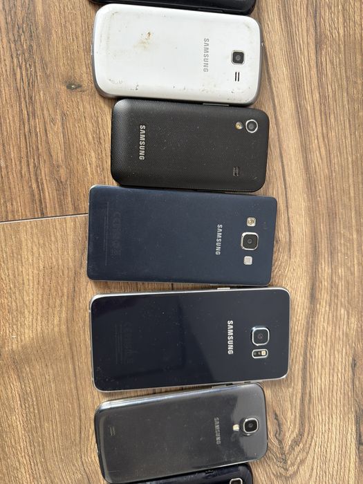 Vand telefoane samsung