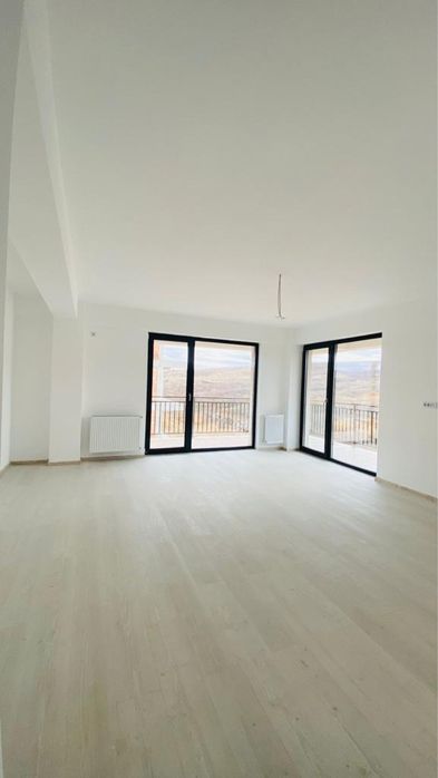 Apartament 2 camere cu dresaing nou
